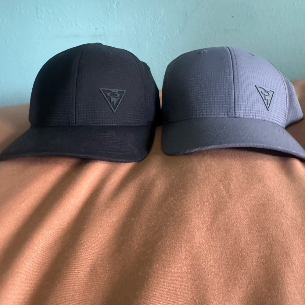 Oakley hats flex fit XL
